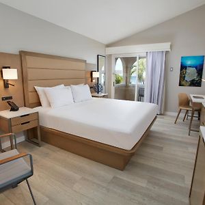 Pool Garden View Guest Room